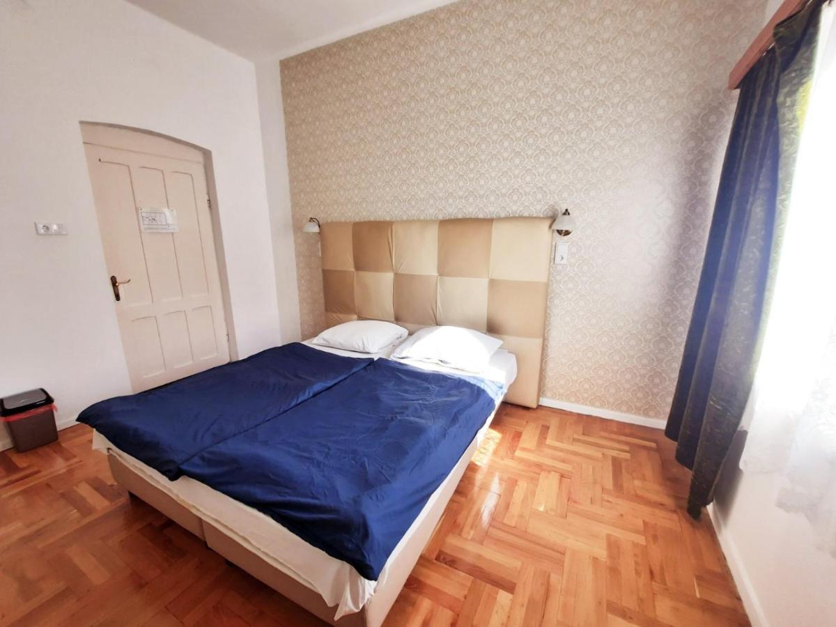 Central Room Balatonszarszo Bagian luar foto